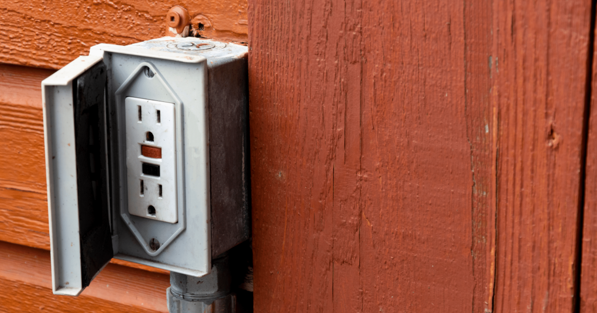 Outdoor Electrical Safety: Setting Up Your Backyard